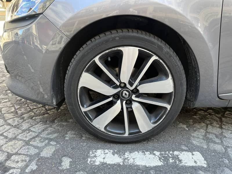 Renault Clio — photo 4