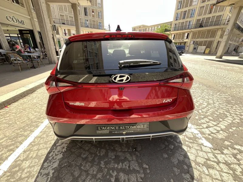 Hyundai i20 — photo 13