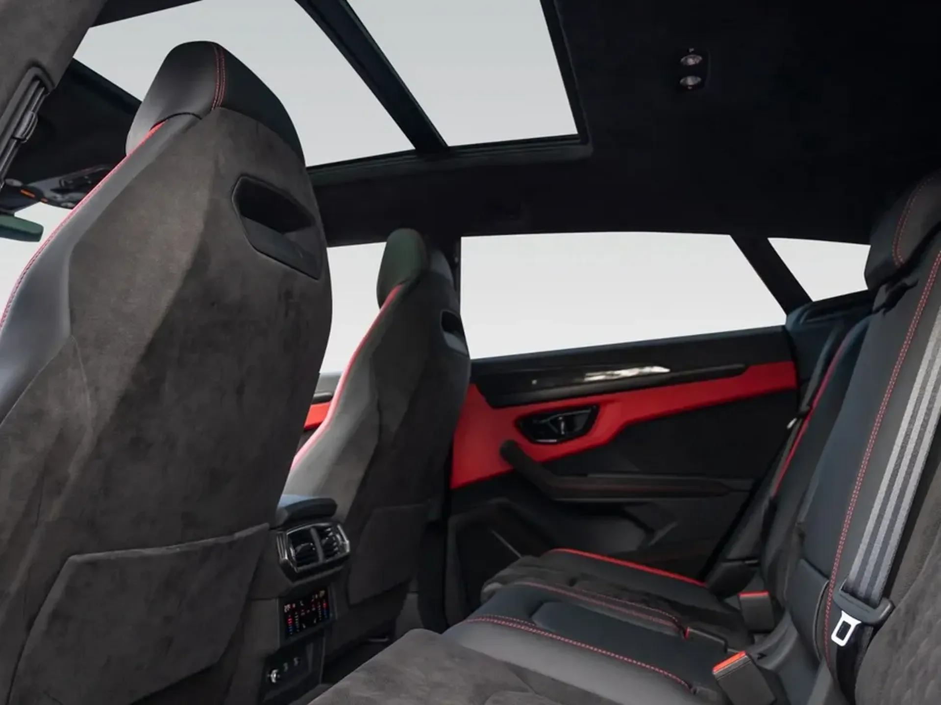 Lamborghini Urus — photo 9