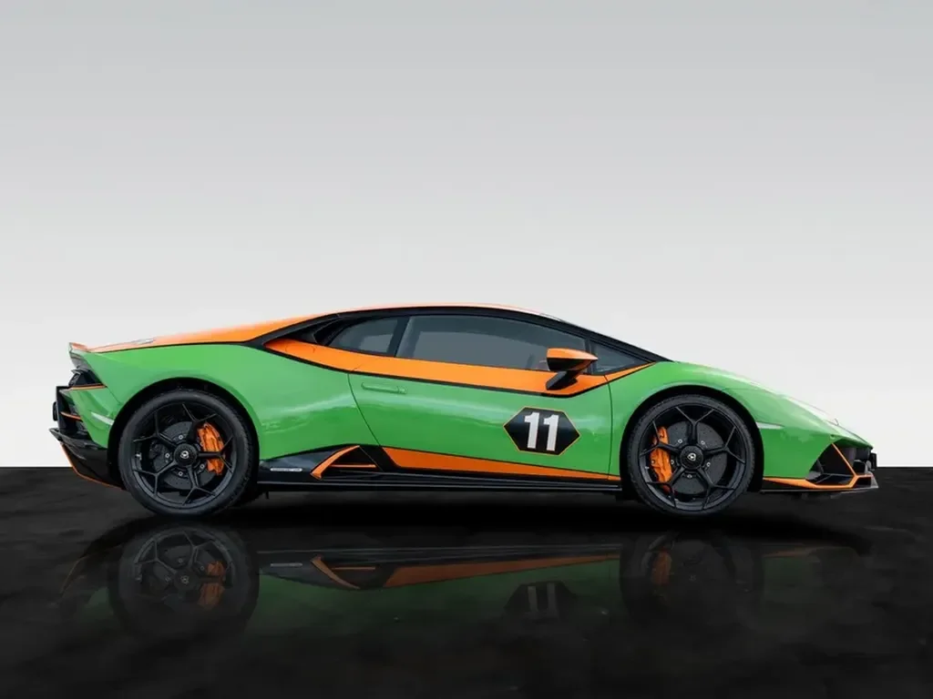 Lamborghini Huracan — photo 13