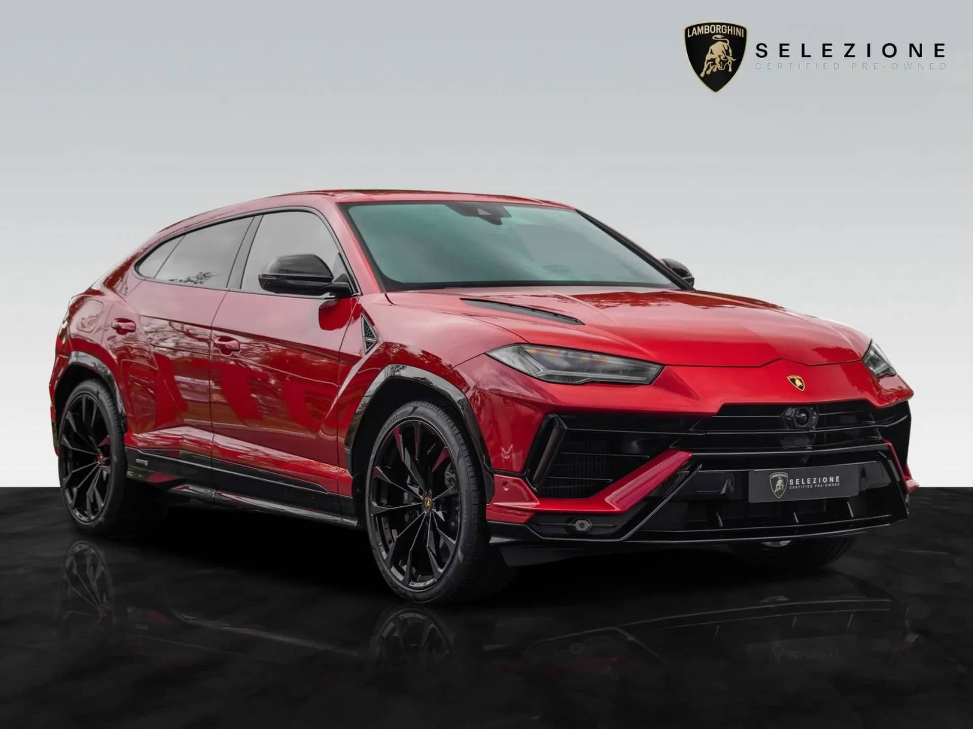 Lamborghini Urus 2025 Essence 666 ch