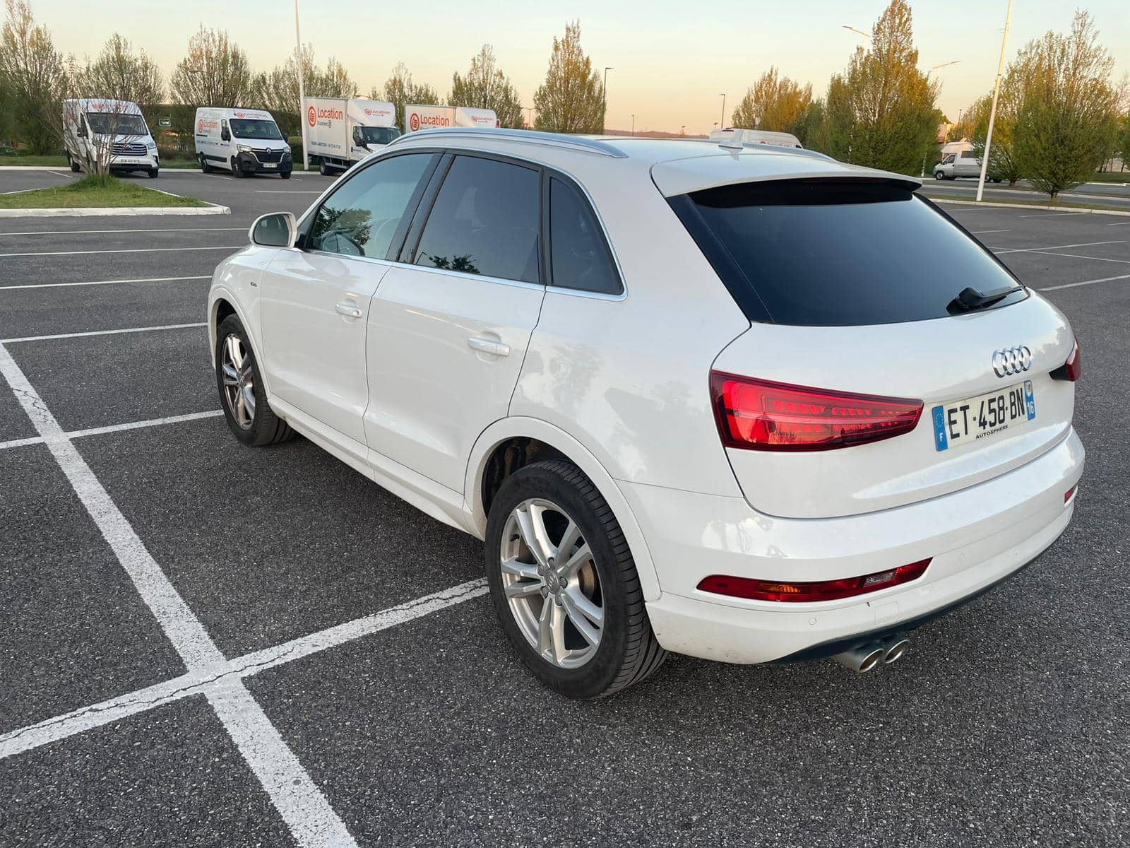 Audi Q3 2.0 tdi 150 sline stronic 2017 - 120 000 km