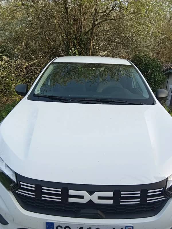 Dacia Sandero 2023 - Essentiel 65 Ch - 9000 km
