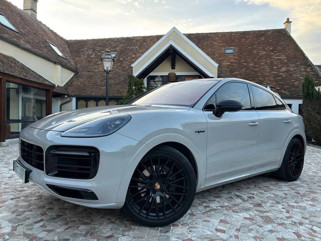 PORSCHE CAYENNE III COUPE 3.0 V6 E-HYBRID 462 PLATINUM EDITION TIPTRONIC BVA